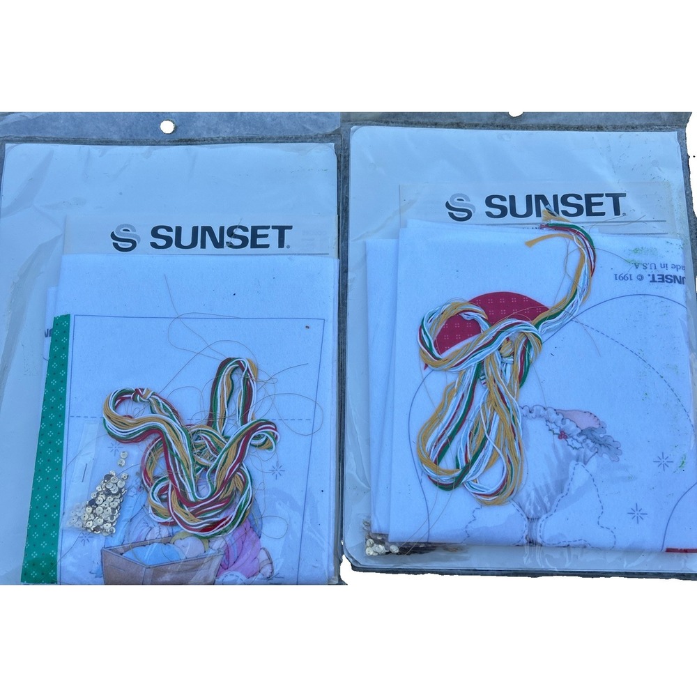 Sunset Christmas Stocking Kit Applique Felt Holly Angel/Away In A Manger Lot 2 - Picture 2 of 7